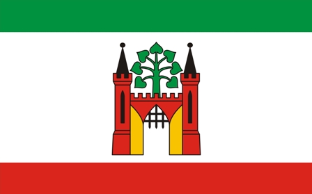 Flaga Miasta składająca się z trzech pasów: czerwonego, białego i zielonego. Pośrodku pasa białego nałożone jest godło herbu Miasta Lipna.